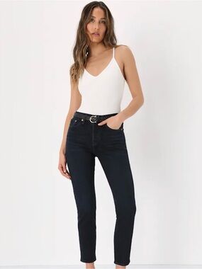 Levi's Premium Wedgie Icon Black High Rise Cropped Jeans Size 29
